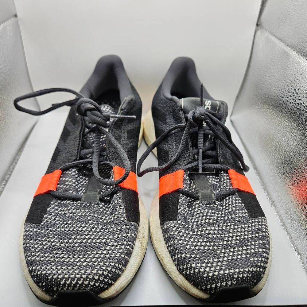 Adidas SenseBoost Go Men's Size US 9 Grey Six Core Black Athletic Sneakers.